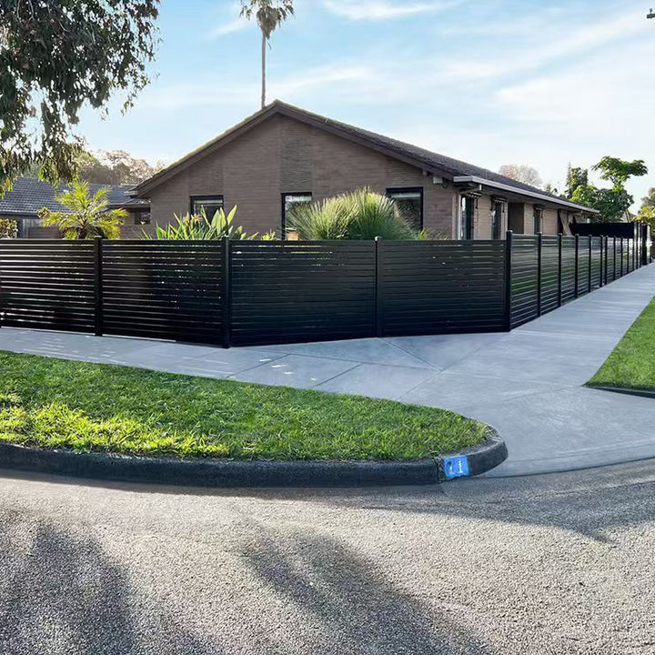 Eco-Friendly Laser Cut Aluminum Slat Garden Fence Screen Gate System Rodent Proof Waterproof 7 Feet Height Villa Outdoor Use