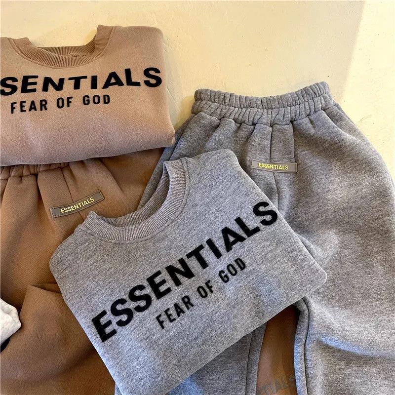 Kids Essentials Set Autumn and Winter 2022 Boys' Letter Printing Crew Neck Sweater Pants Children's Two Piece Set