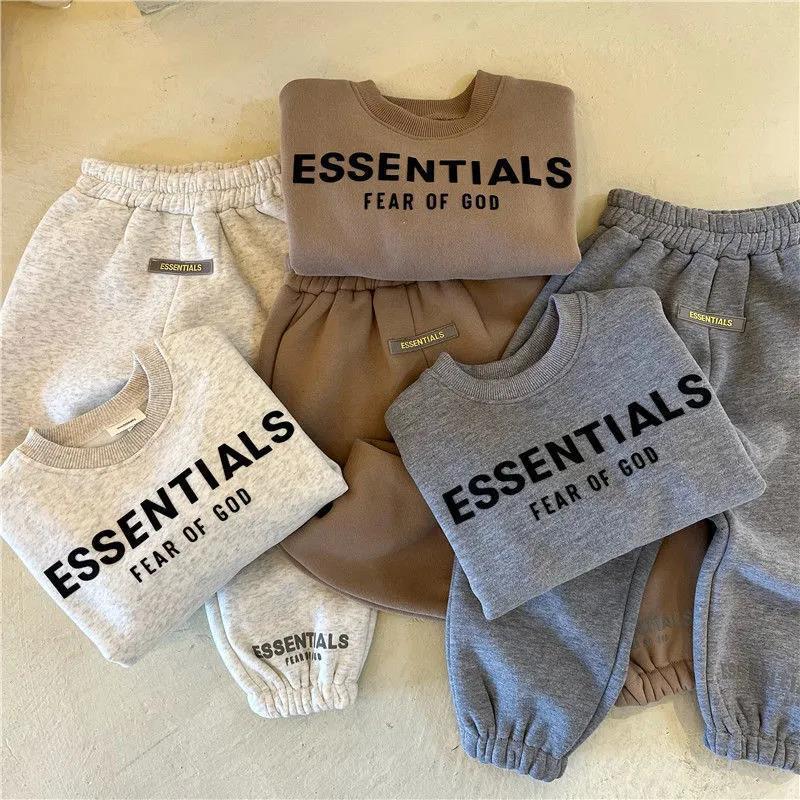Kids Essentials Set Autumn and Winter 2022 Boys' Letter Printing Crew Neck Sweater Pants Children's Two Piece Set