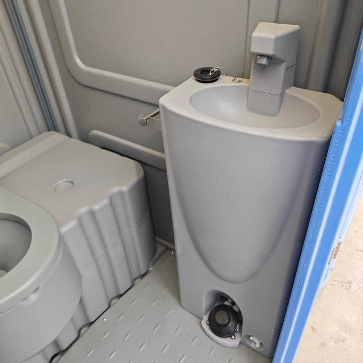 Portable Outdoor Toilet Heavy Duty HDPE Restroom for Construction Workers and Job Sites