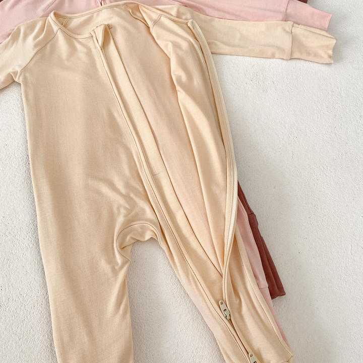 Bamboo Pajamas Newborn Baby YKK Zipper Clothes Set Infant Girls Soft Bamboo Sleeper Custom Logo