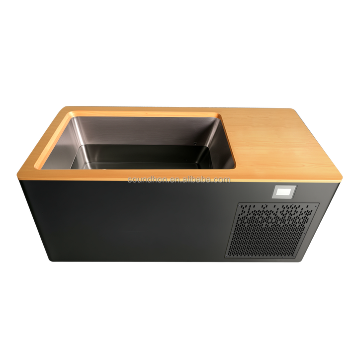 High End All in One Cold Plunge All Weather Use Cedar WIFI APP All Weather Built in Ice Bath Tub With Chiller Ice Plunge