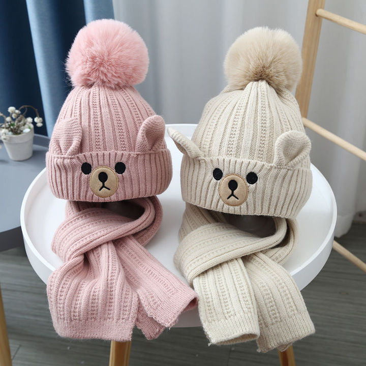 Best Sell Wholesale Winter Warm Little Bear Children's Acrylic Knitted Jacquard Hat Scarf With Fur Pom Pom for Children