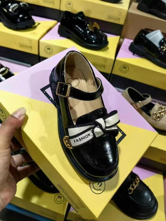 Mixed Small Leather Shoes for Girls Soft Sole Single Shoes for Children Non-slip Lightweight Black Single Shoes Wholesale
