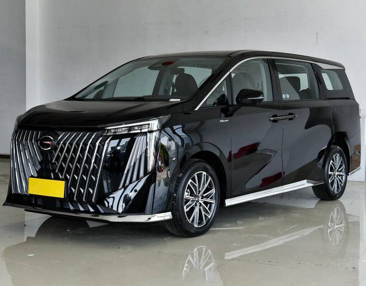 YD Auto GA-C M8 2026 2.0T Honor Gasoline New Car 5-door 7-seat MPV 2.0L Cost-effective Durable Fast Large Stock Available