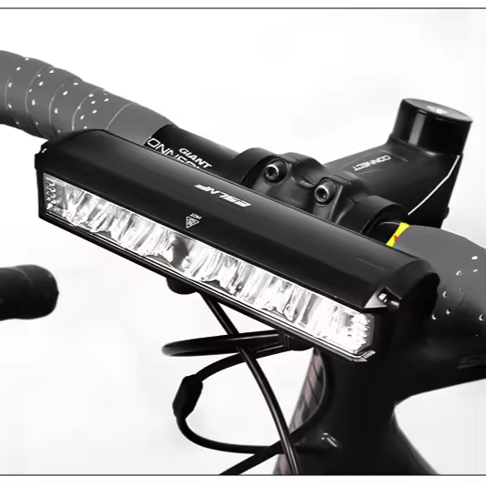 2026 New Bicycle LED Light 2600lm High Bright Night Bike Light USB Charging Outdoor Sports Mountain Bike Accessories