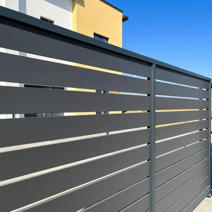 Modern Residential DIY Aluminum Slat Fence Panels Black Metal Alloy Trellis Gates Heat Rail Fence Hardware for Yard Border