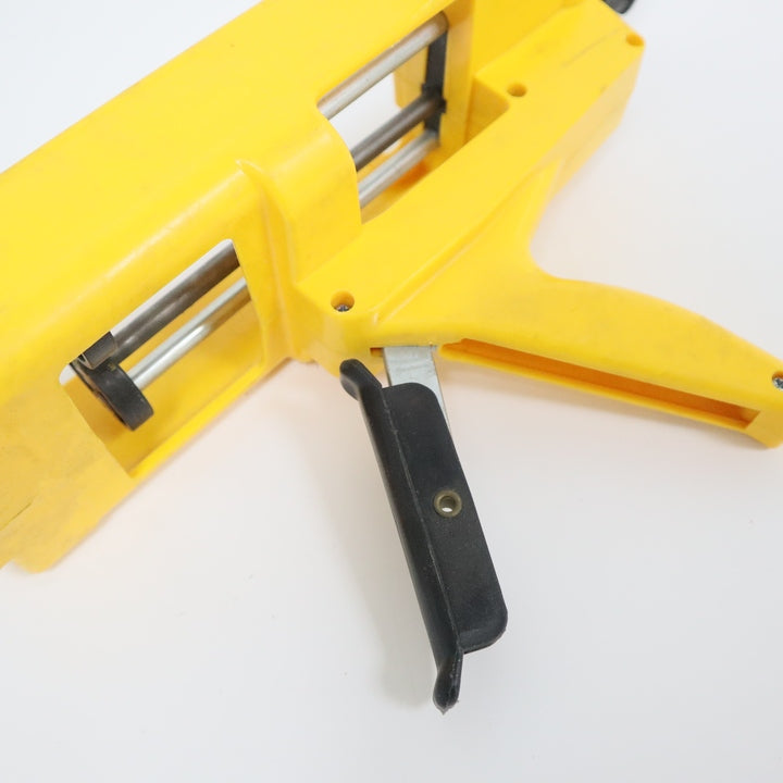 S511-B 400ml Two-Component Manual Caulking Gun Thickened ABS Plastic Hex Rod Plunger 18:1 Thrust Ratio OEM Industrial Spraying