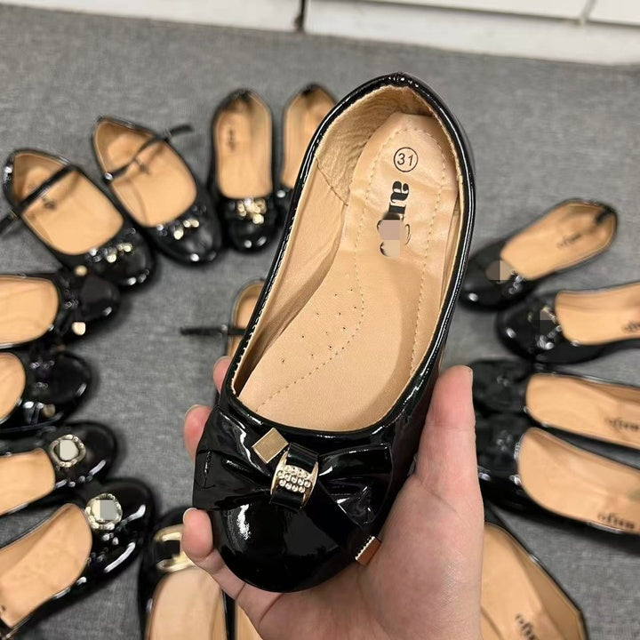 Children's Flat Shoes New Fashion Children's Leather Shoes Girls' Black School Shoes Mixed Design Wholesale
