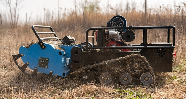 Big Power Diesel Engine Small Robot Grass Cutter Cutting Width 80cm 100cm 120cm Remote Control Crawler Brush Cutter Flail Mower