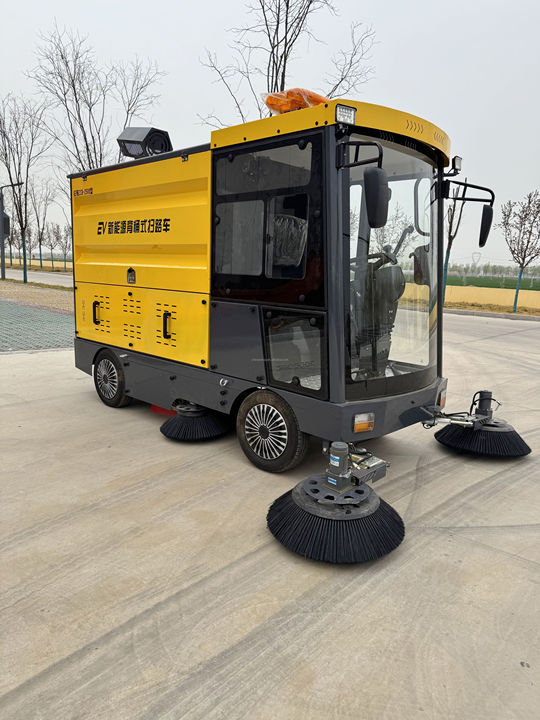 Electric Vacuum Cleaner with CE Certification, 260L Garbage Bin, Efficient Commercial Sweeping Vehicle