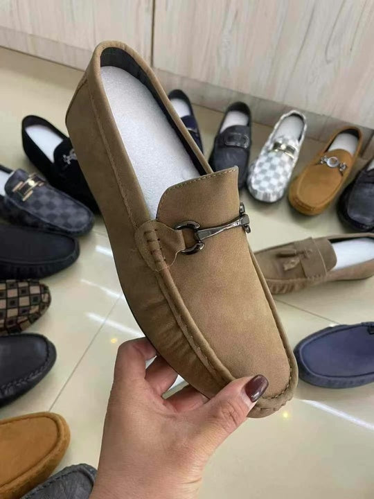Men's Loafers Men's Casual and Breathable Slip-on Leather Fashionable Driving Shoes Stock Wholesale