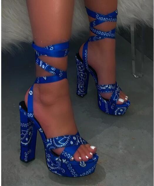 2019 wholesale personalized fashionable women sandals with thick heels