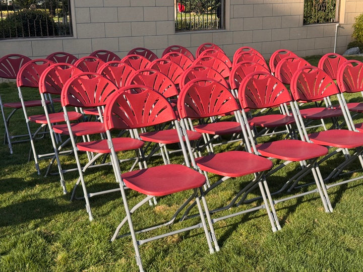 Wholesale Hot Sale Cheap Modern Comfortable Durable School Event Party Garden Metal Hook Fan Back Steel Plastic Folding Chair