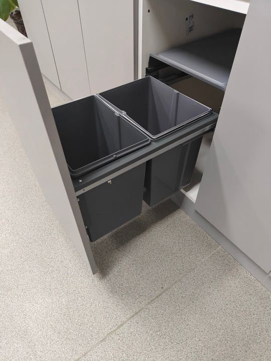 Modern Grey Color Plastic Pull Out Trash Can for Kitchen and Bathroom Small Storage Bucket Garbage Can