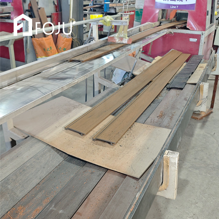 Outdoor Composite Cladding Panels WPC Wall Cladding with Wood Grain Surface for Villa Hotel Garden Exterior Decoration