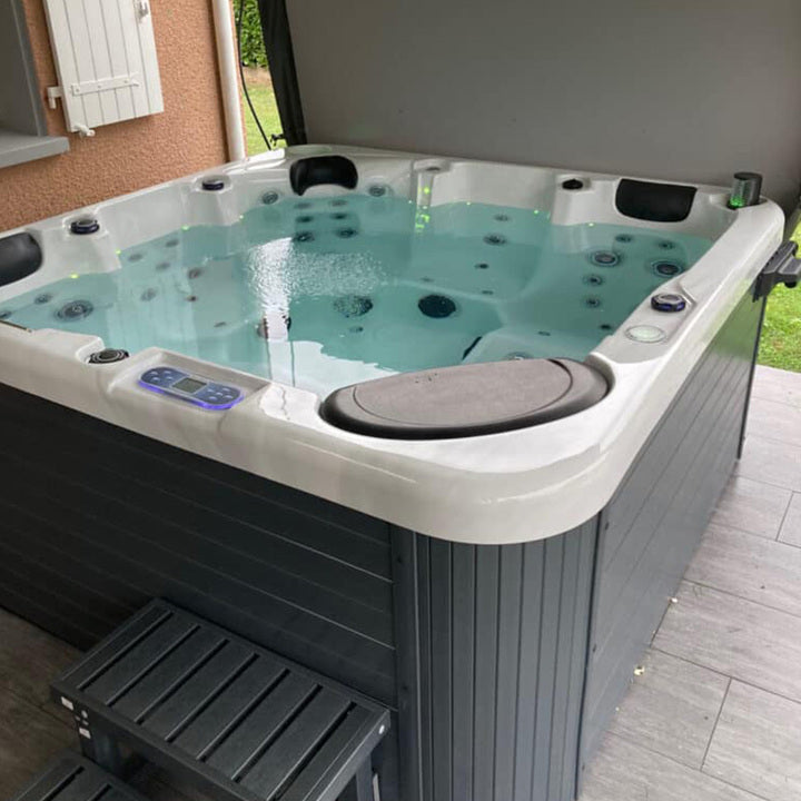 Massage Jets whirlpool Hot Tub for 5 Persons Spa Outdoor for Garden Applications