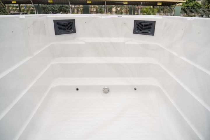 High Quality Rectangle Modern Freestanding Acrylic Swimming Spa Pool Balboa Family Outdoor Endless Swim Pool for Hotel Villa Use