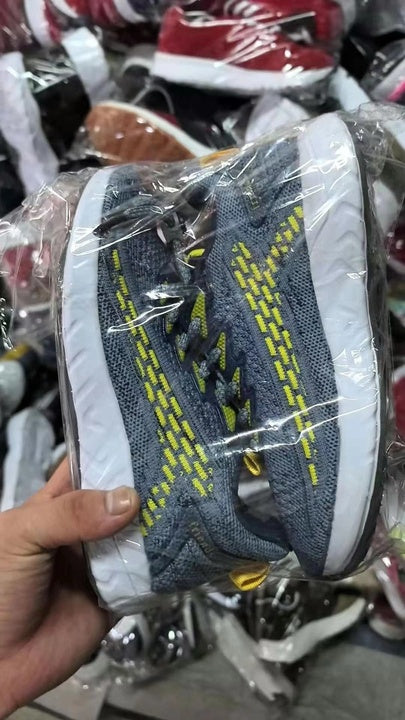 Cheap Children's Sneaker Breathable Sports Shoes Casual Shoes for Boys and Girls Stock Mixed Design Wholesale