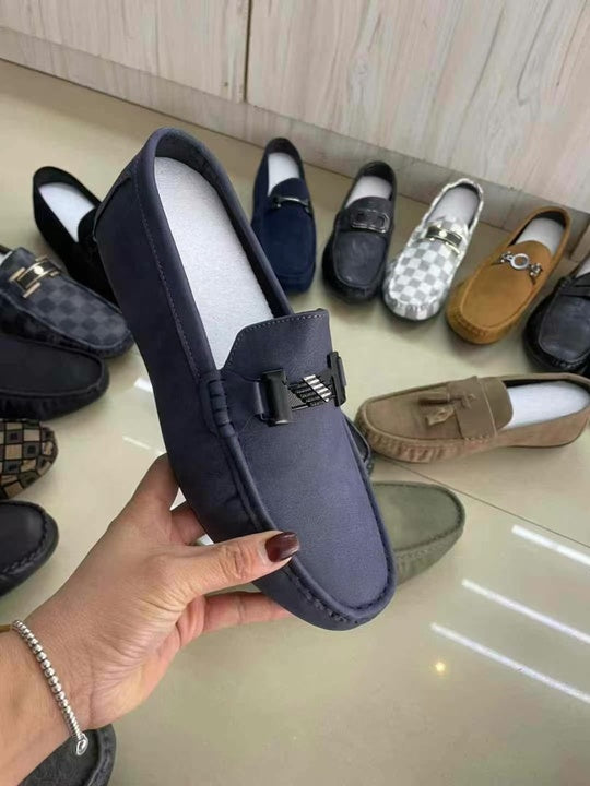 Men's Loafers Men's Casual and Breathable Slip-on Leather Fashionable Driving Shoes Stock Wholesale
