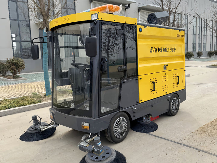 Electric Vacuum Cleaner with CE Certification, 260L Garbage Bin, Efficient Commercial Sweeping Vehicle