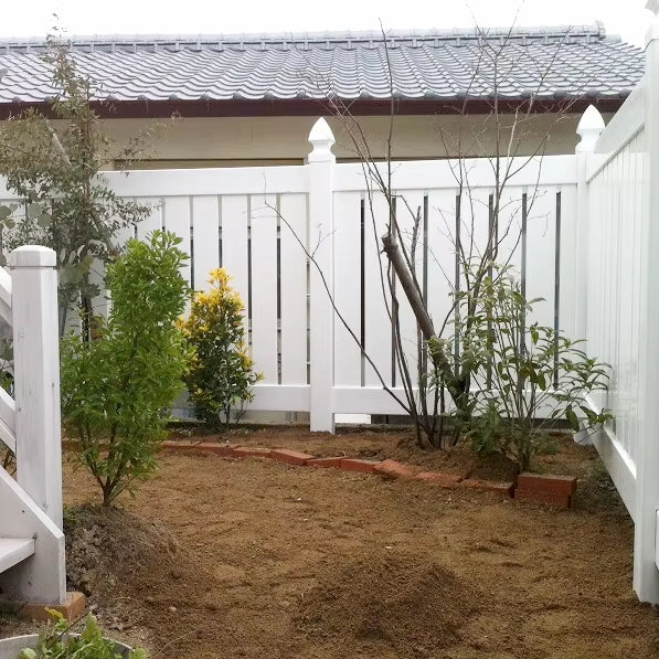 PVC Fence Retaining Wall for Garden, Patio, Lawn Protective Guard Border Edge Fence Vinyl Picket Top Outdoor Garden Decor