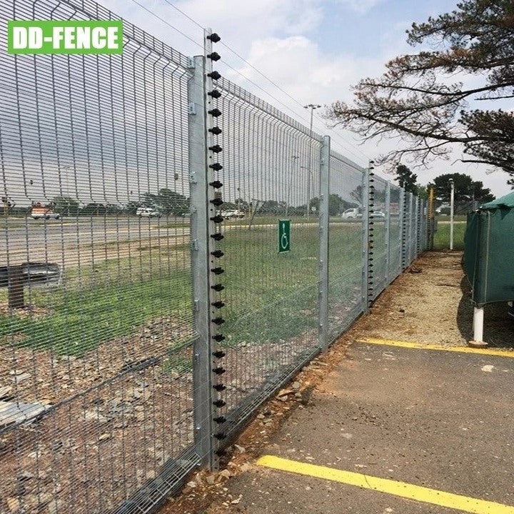 Perimeter Security Farm Fencing Electric Fence Alarm System Wire Posts Energizer Accessories Solar Electric Fence for Livestock
