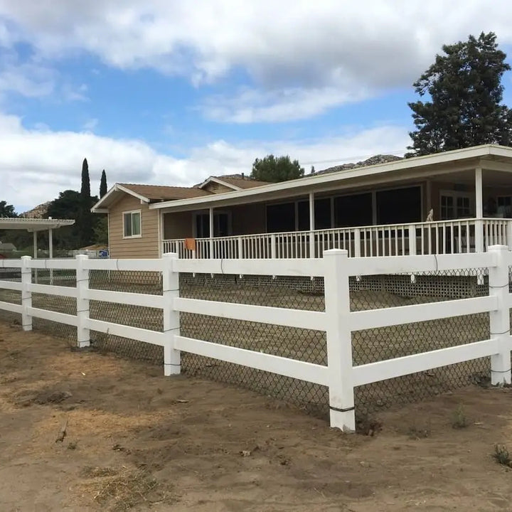 Waterproof Cheap Field Fence Fence for Sport Field