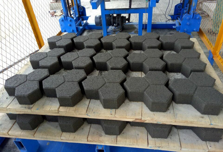 QT5-15 Thermal Insulation Insulated EPS Foam Concrete Eps Cement Blocks Making Machine Lightweight Block Making Machine