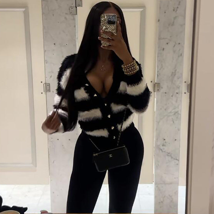 Trendy Winter Women' Crop Sweaters Stripes Button Knitted Cardigan Knit Street Wear Casual Women Warm Sweater Top Fashionable