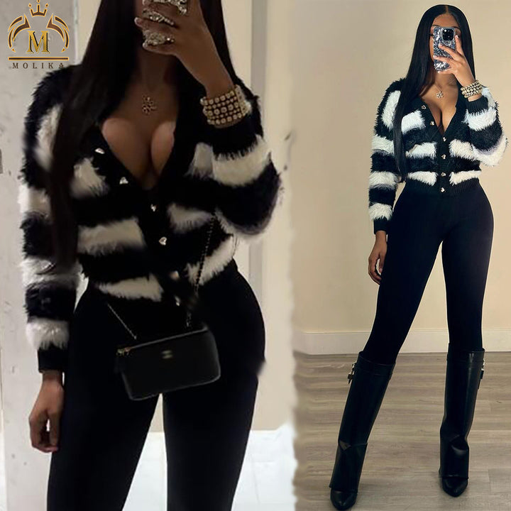 Trendy Winter Women' Crop Sweaters Stripes Button Knitted Cardigan Knit Street Wear Casual Women Warm Sweater Top Fashionable