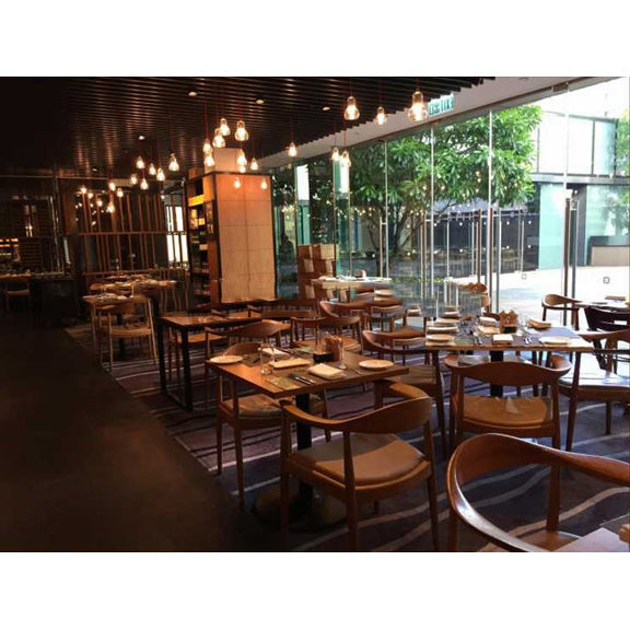 Hot Selling  Professional Commercial Restaurant Furniture Wooden Restaurant Dining Set